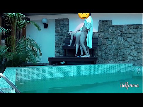 ❤️ Bòs envite sèvant nan pisin lan, men li pa t 'kapab reziste yon cho ️❌ Ponografi anal nan pònografi ht.28films.ru ❌️❤